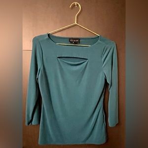 From Premise, Teal cut-out top, 3/4 length sleeve, polyester/spandex Size Small